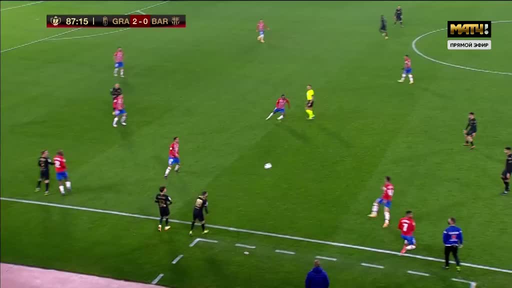 看完辽宁耻辱输江苏，再看看广东！你才知道杜锋和朱芳雨多伟大